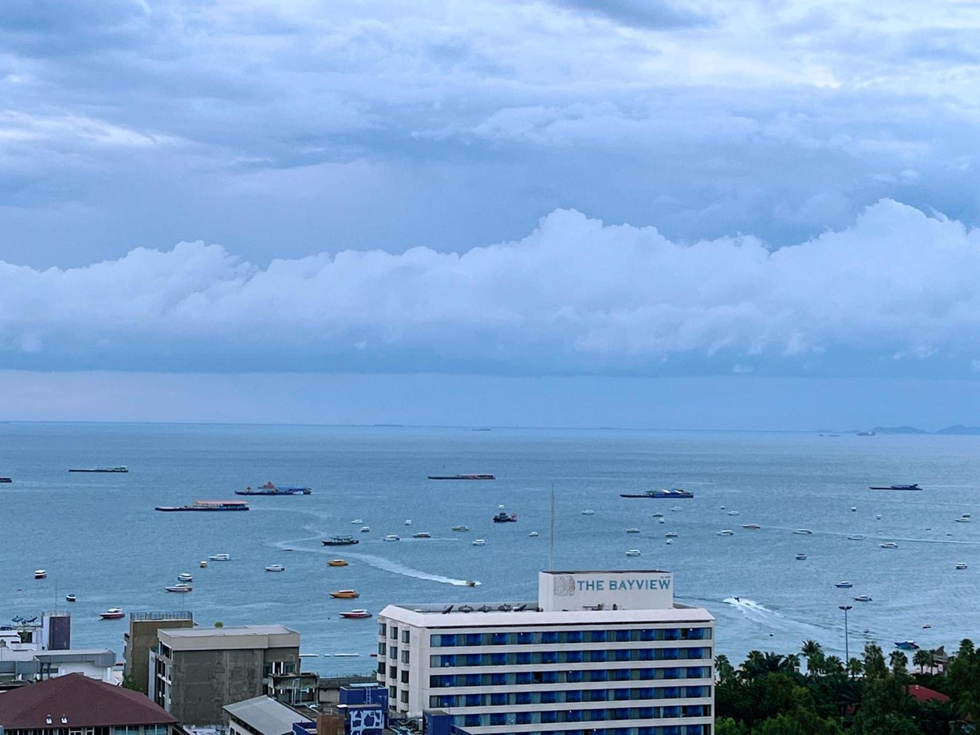 The Base Prime Apartamento Pattaya Exterior foto